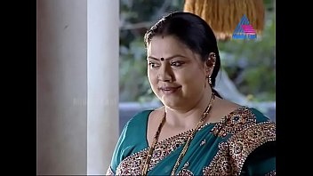 radhika mms apte actress Middle night mom seduce her