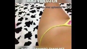 cine retro xxx colombianas Really horny girl fucks her sweet cunt on cam