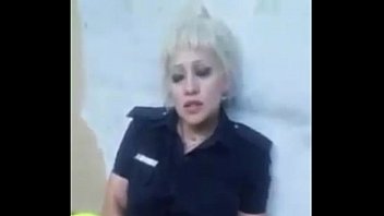 muy pija desesperada puta la argentina por Linda lovelace with dog sex