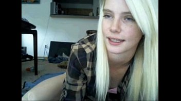 cam teen amatur Sister asks to see brother huge dick