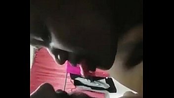 sree tamil sex video Wie du kusst