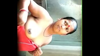 niche bal sheving bhabi ke Men made to undress